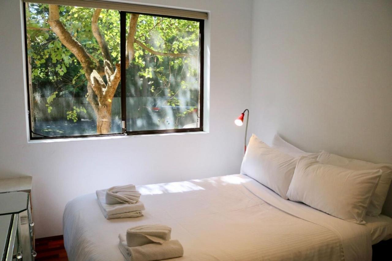Spacious 3 Bedroom Apartment 20 Min To The Cbd Sydney Exterior photo